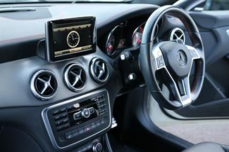 2014 Mercedes-Benz CLA250 - Thumbnail