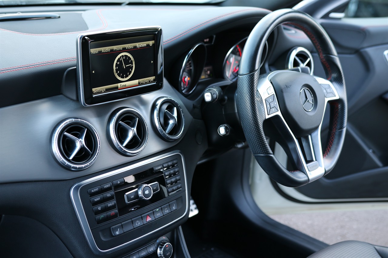 2014 Mercedes-Benz CLA250
