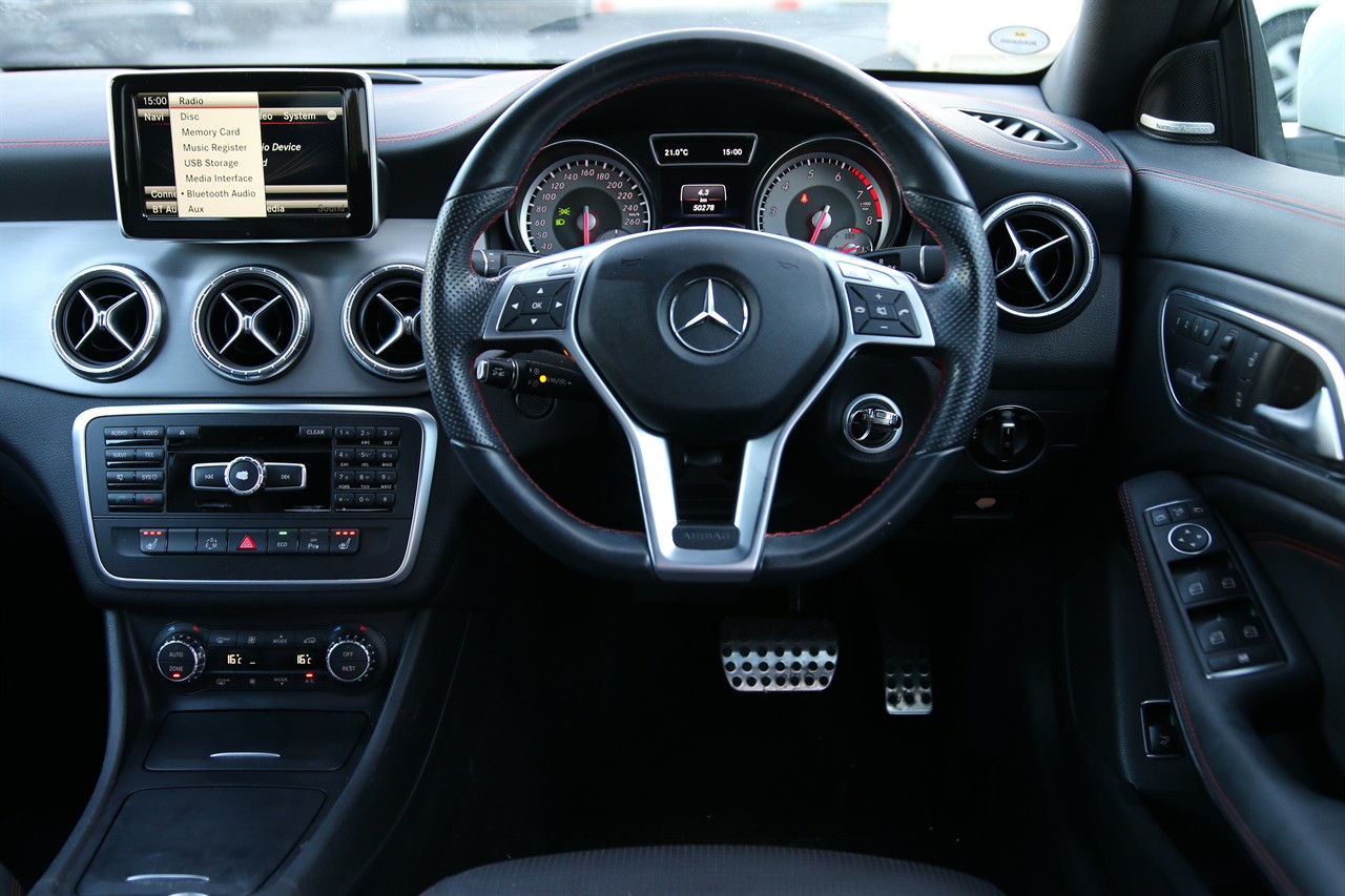 2014 Mercedes-Benz CLA250