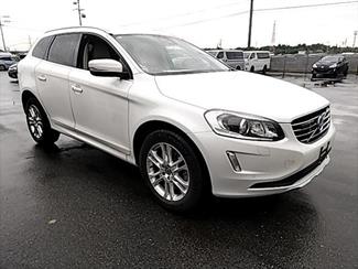 2015 Volvo XC60 - Thumbnail