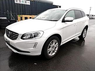 2015 Volvo XC60 - Thumbnail