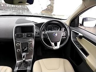 2015 Volvo XC60 - Thumbnail