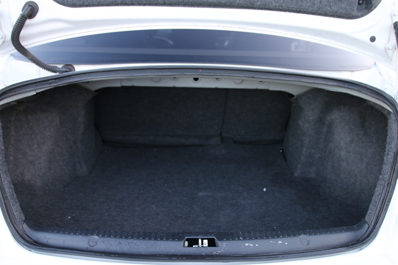 2011 Mitsubishi Galant