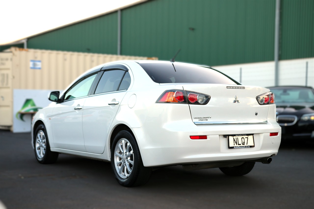 2011 Mitsubishi Galant