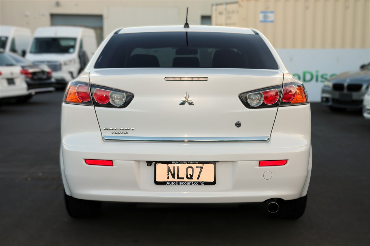 2011 Mitsubishi Galant