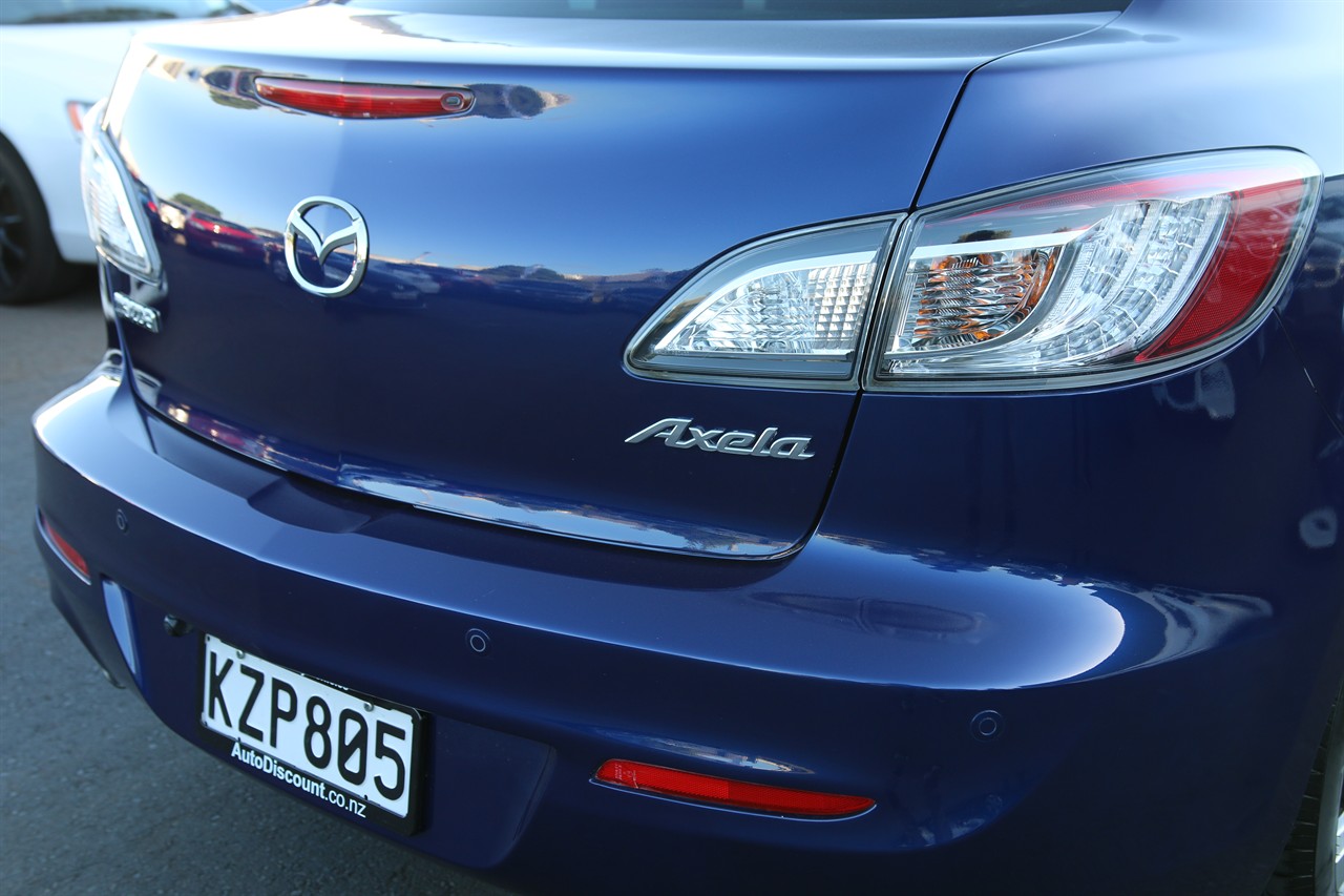 2010 Mazda Axela