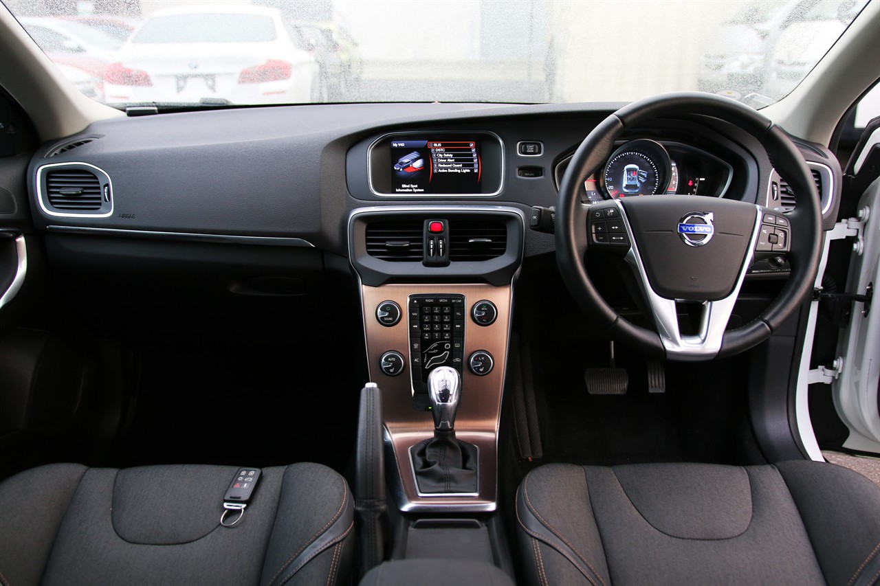 2013 Volvo V40