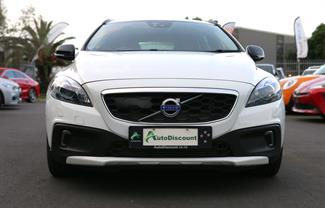 2013 Volvo V40 - Thumbnail
