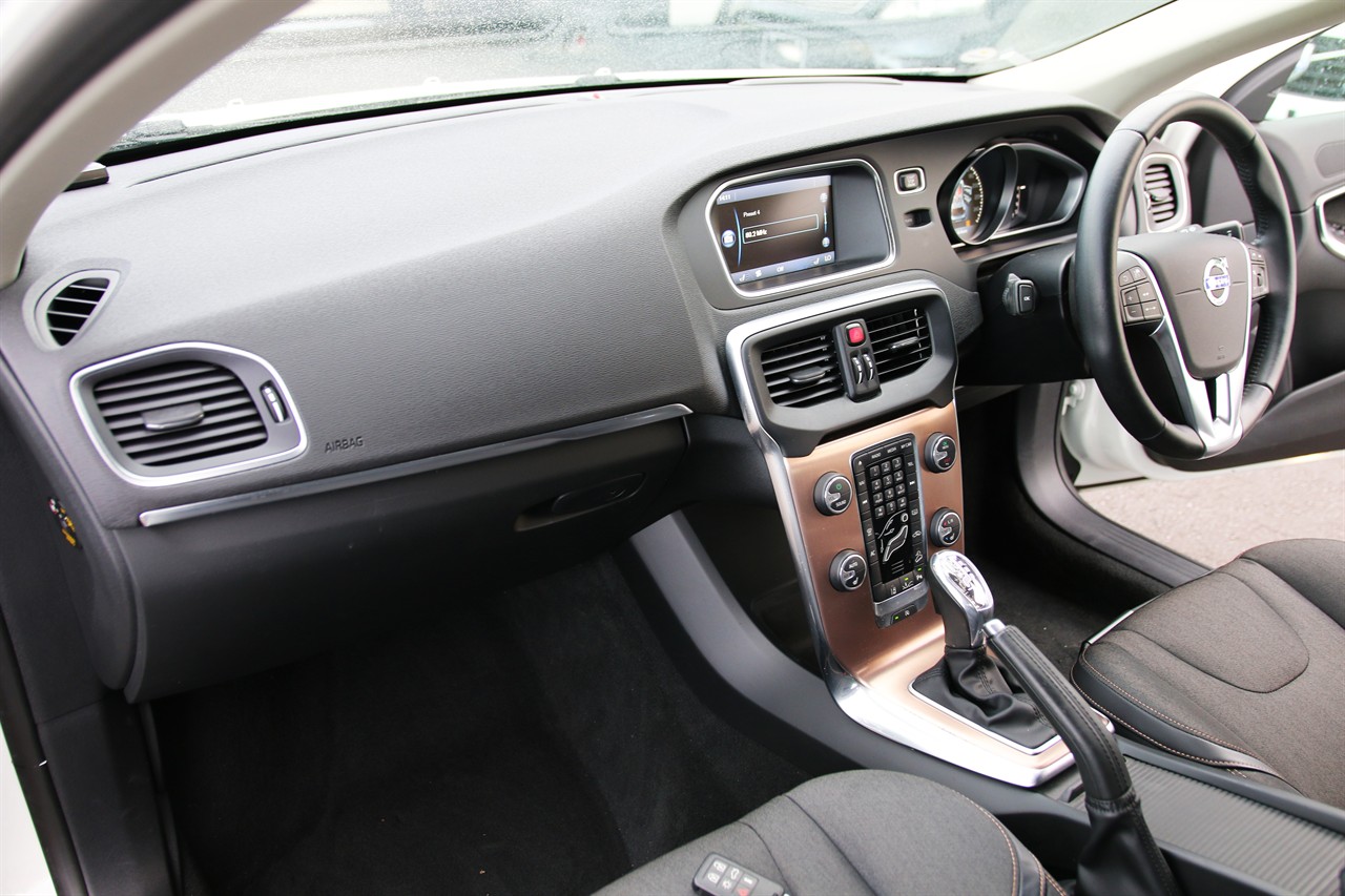 2013 Volvo V40