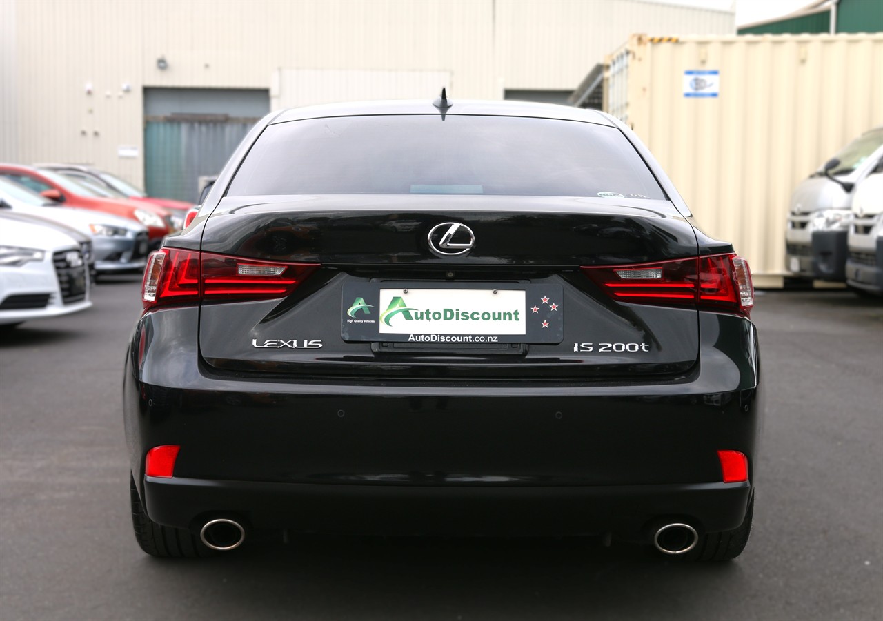 2015 Lexus IS 200t