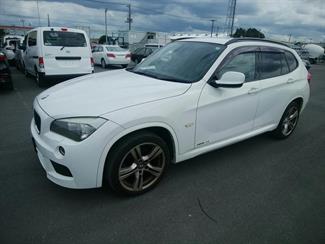 2012 BMW X1 - Thumbnail