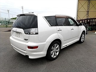 2012 Mitsubishi Outlander - Thumbnail