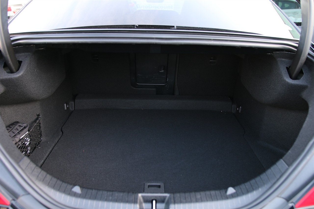 2016 Mercedes-Benz CLA250