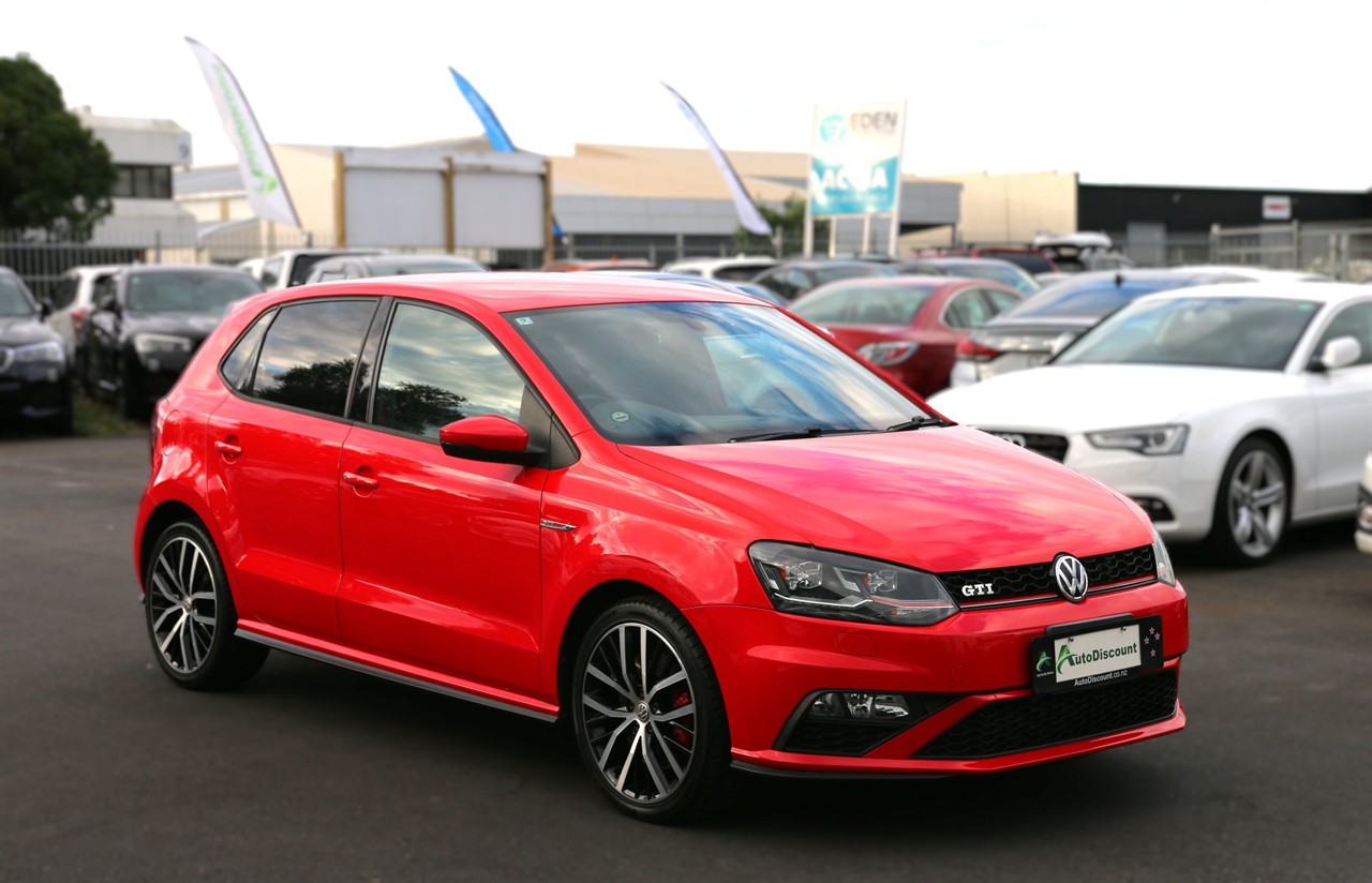 2016 Volkswagen Polo