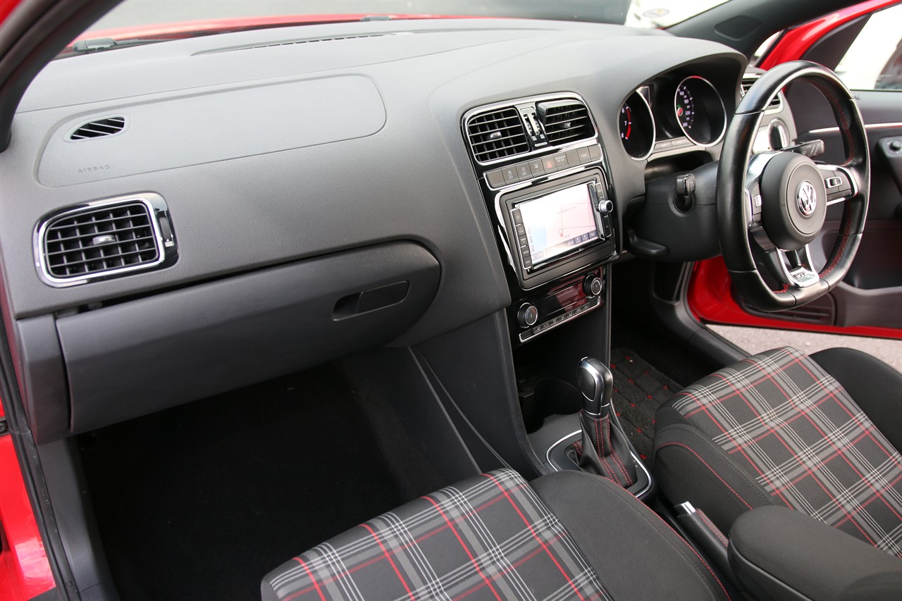2016 Volkswagen Polo