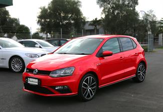 2016 Volkswagen Polo - Thumbnail