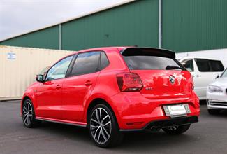 2016 Volkswagen Polo - Thumbnail