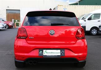 2016 Volkswagen Polo - Thumbnail