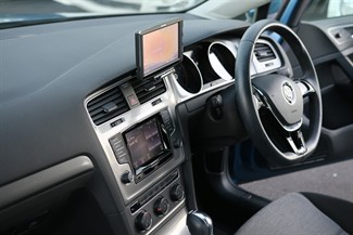 2013 Volkswagen Golf - Thumbnail