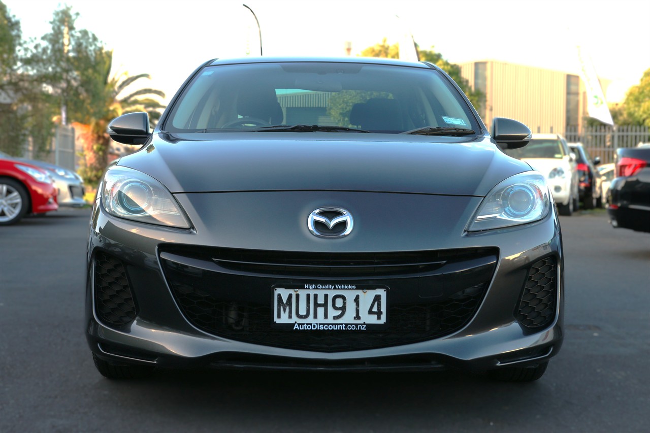 2012 Mazda Axela