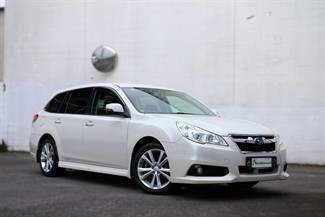 2013 Subaru Legacy - Thumbnail