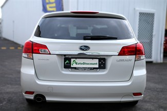 2013 Subaru Legacy - Thumbnail