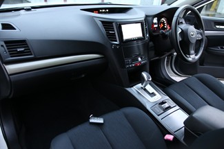 2013 Subaru Legacy - Thumbnail
