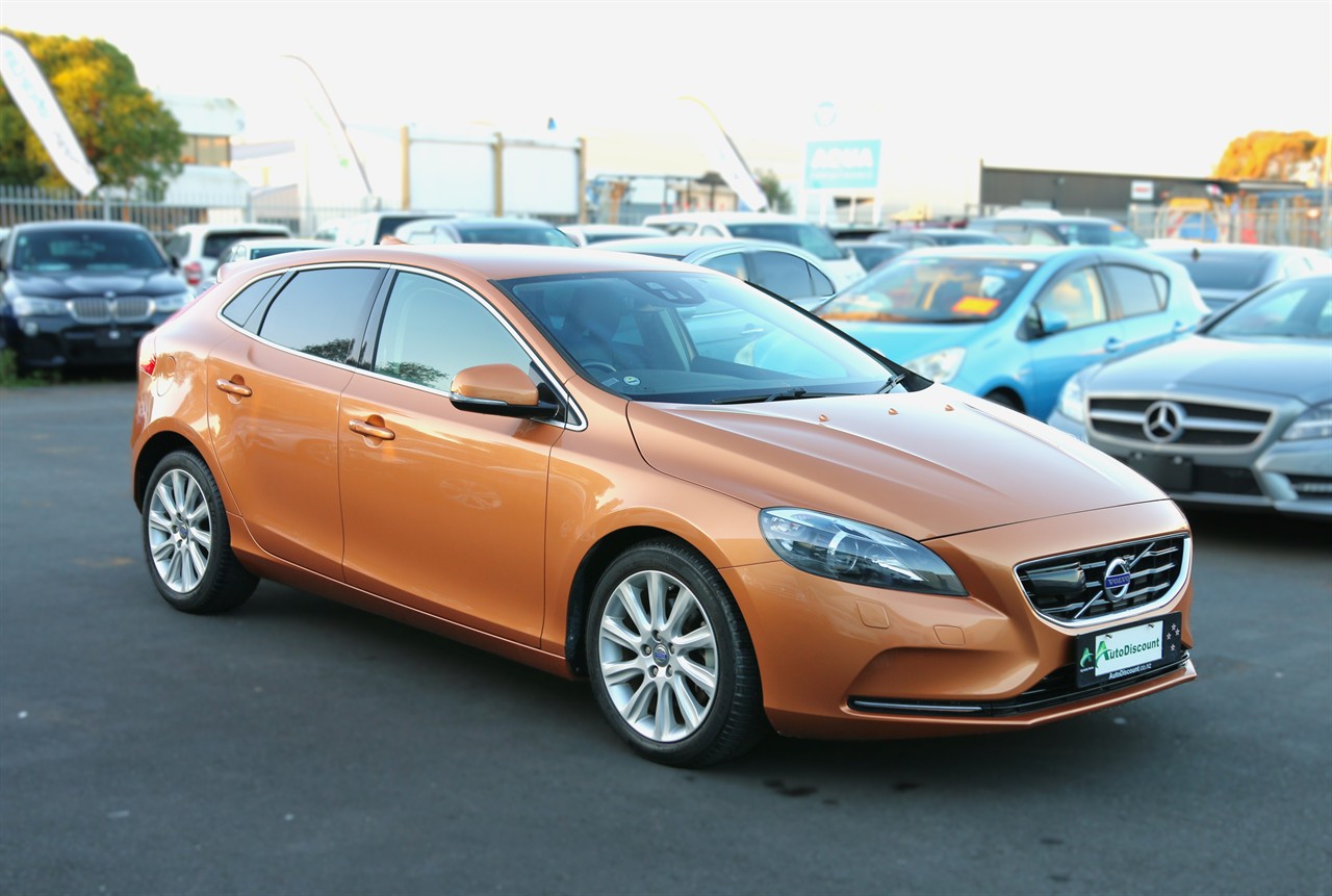 2014 Volvo V40