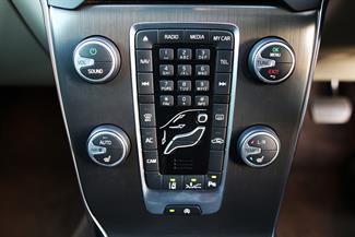 2014 Volvo V40 - Thumbnail