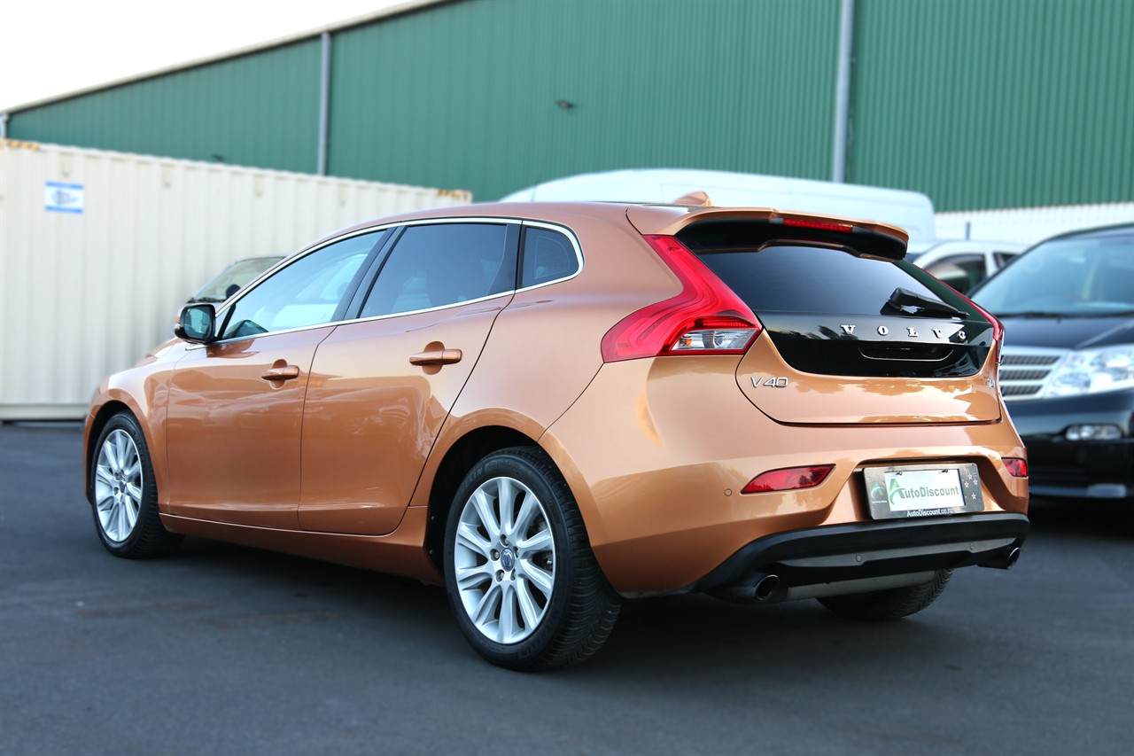 2014 Volvo V40