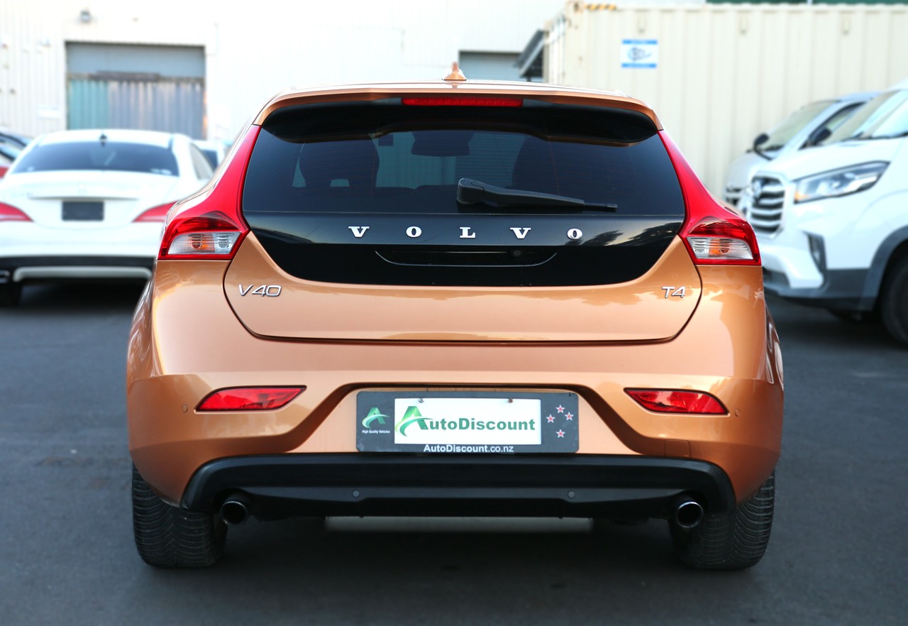 2014 Volvo V40