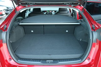 2017 Toyota Prius - Thumbnail