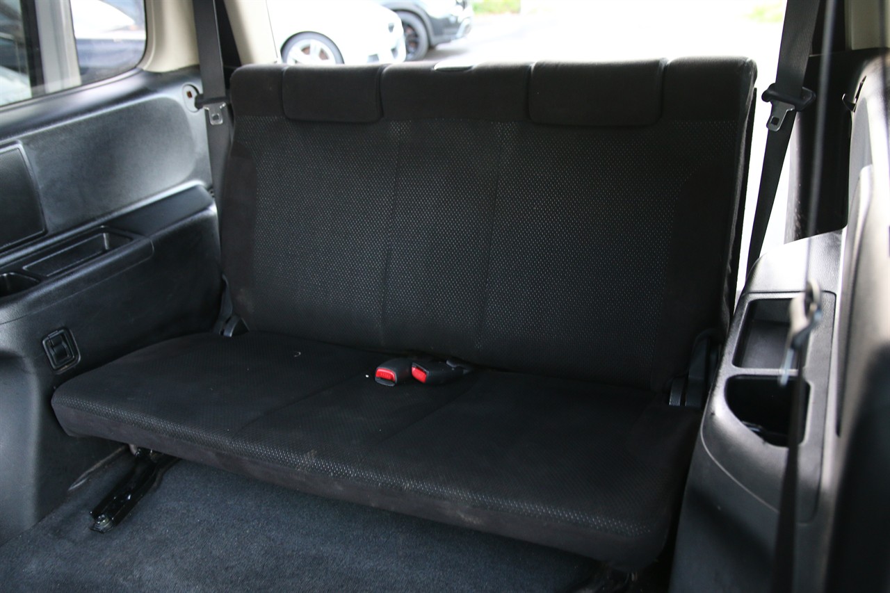 2010 Nissan Lafesta
