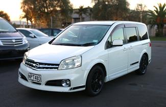 2010 Nissan Lafesta - Thumbnail