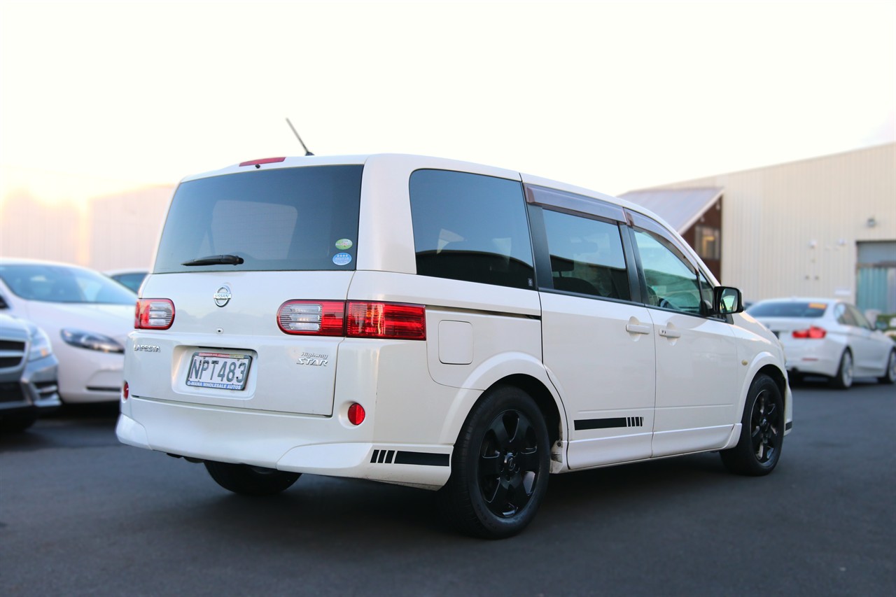 2010 Nissan Lafesta