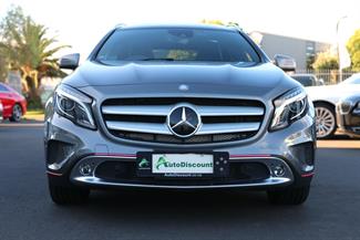 2015 Mercedes-Benz GLA250 - Thumbnail