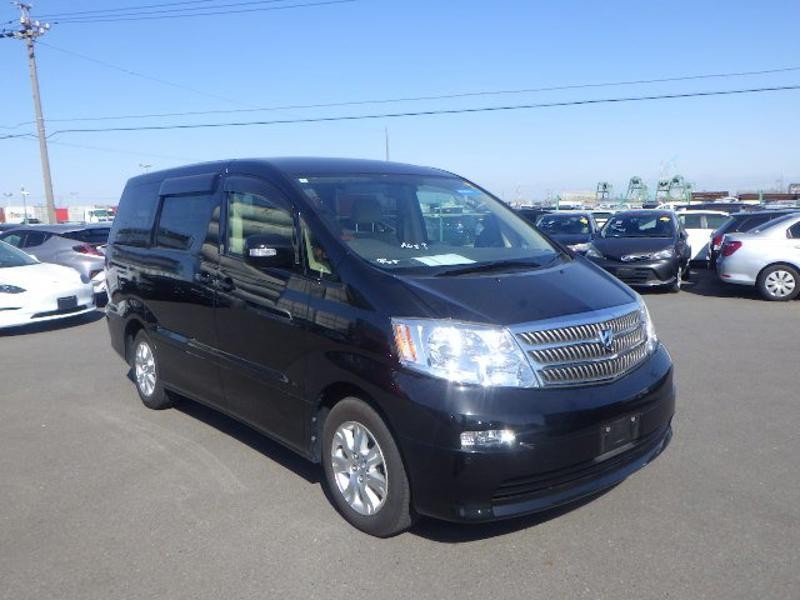 2004 Toyota Alphard