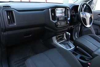 2020 Holden Colorado - Thumbnail
