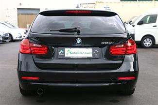 2013 BMW 320i - Thumbnail