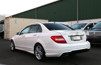 2013 Mercedes-Benz C 200 - Thumbnail