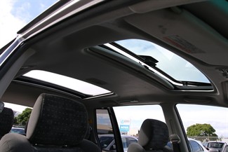 2005 Toyota Estima - Thumbnail