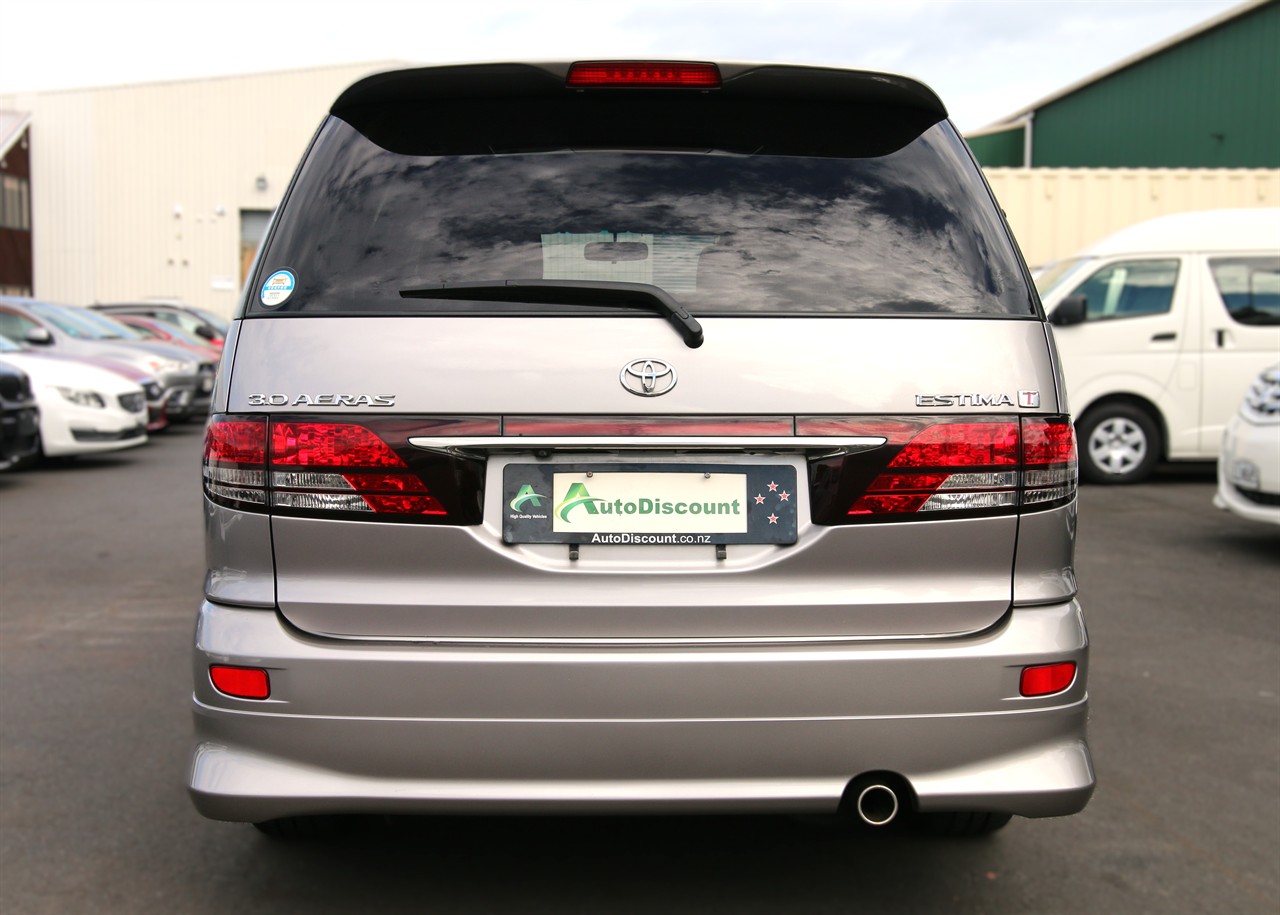 2005 Toyota Estima
