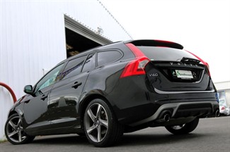 2014 Volvo V60 - Thumbnail