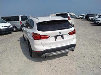 2015 BMW X1 - Thumbnail