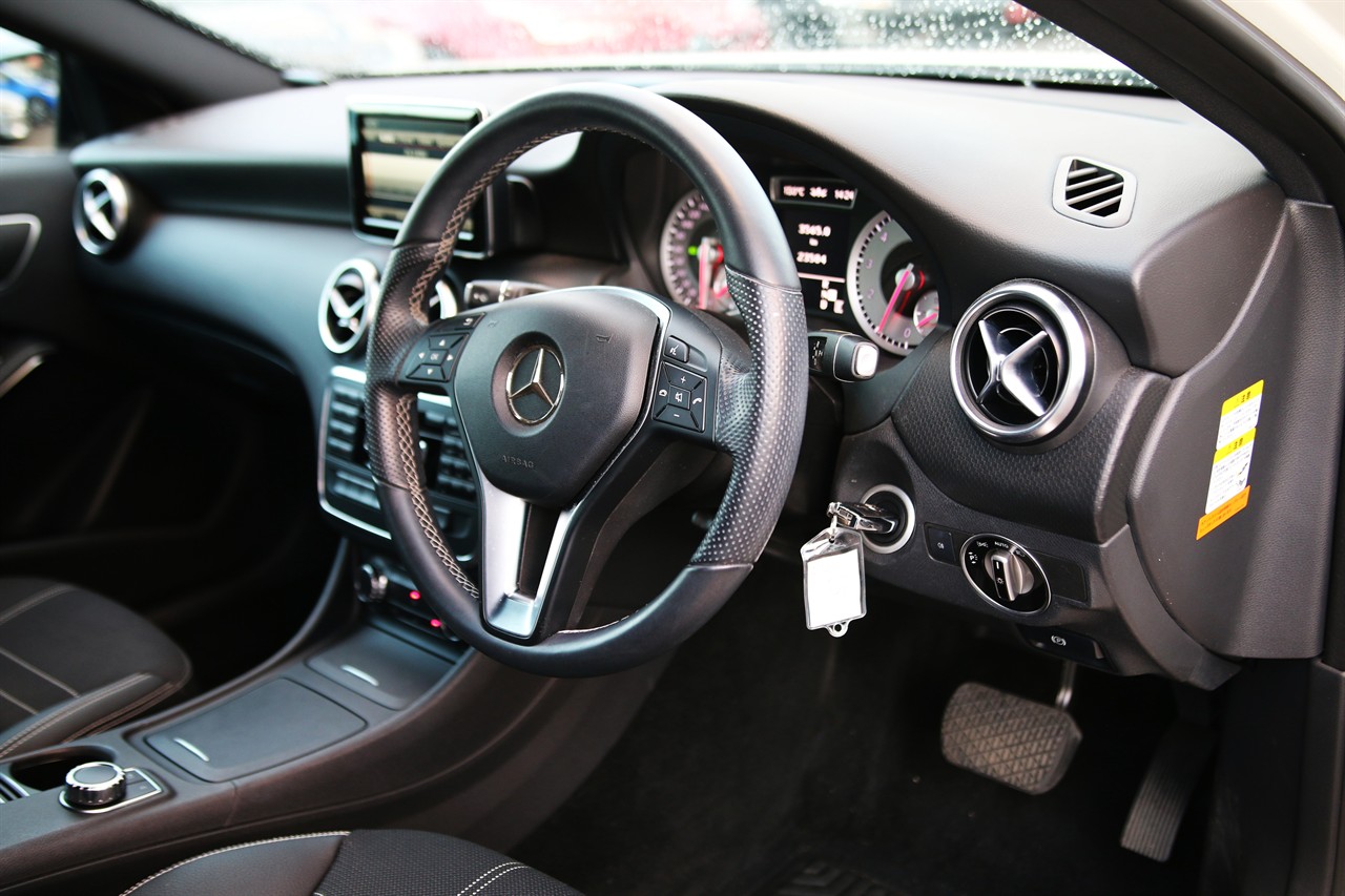 2013 Mercedes-Benz A 180