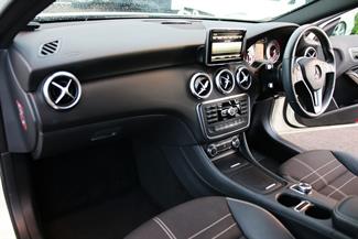 2013 Mercedes-Benz A 180 - Thumbnail