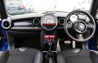 2013 Mini Cooper - Thumbnail