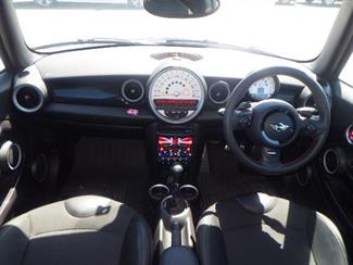 2013 Mini Cooper - Thumbnail