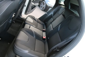 2013 Volvo V40 - Thumbnail