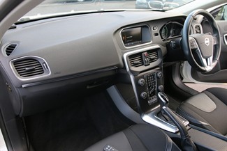 2013 Volvo V40 - Thumbnail